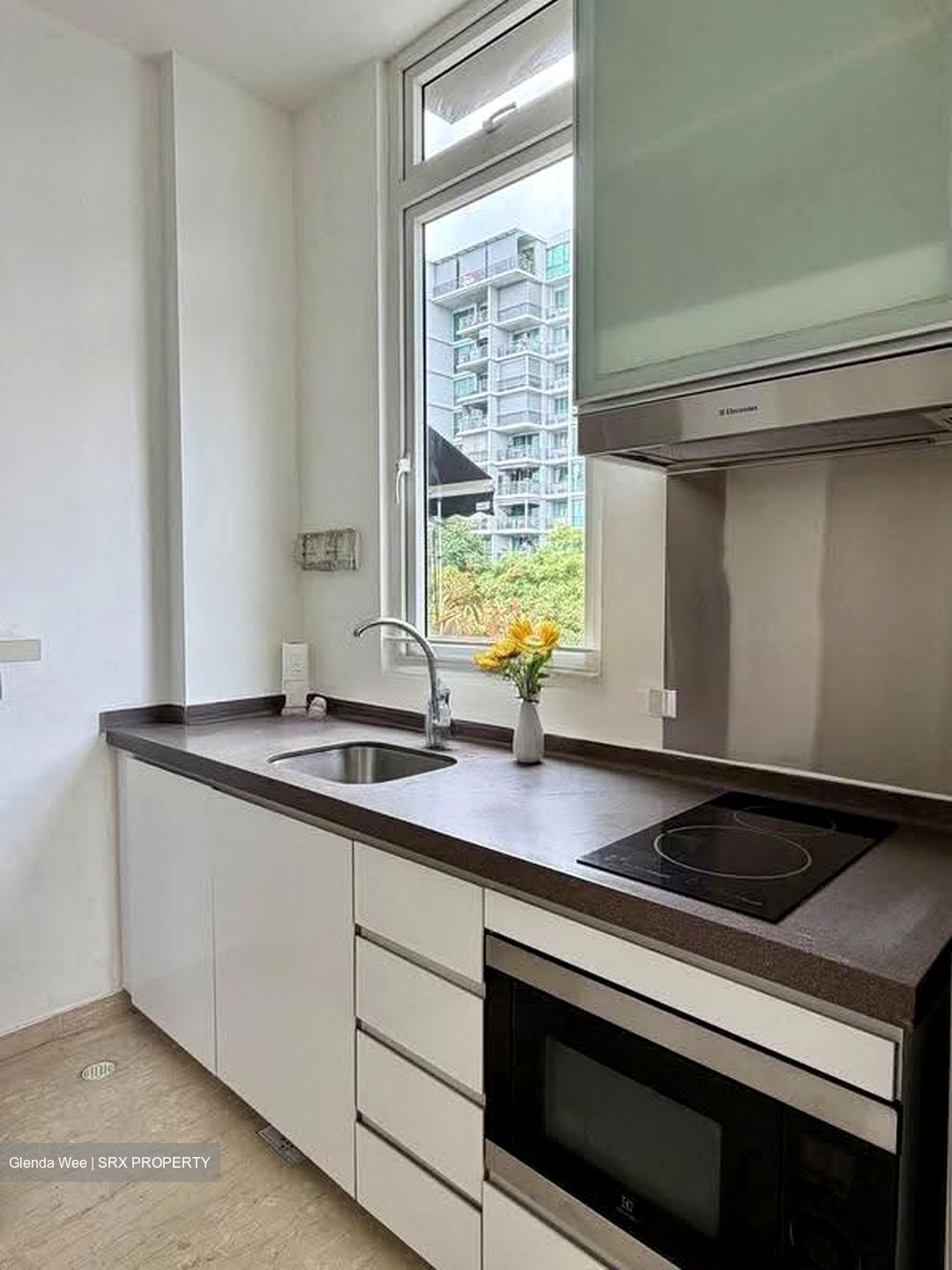 Oceanfront Suites (D17), Apartment #612132111